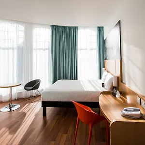 Ibis Centre South Bridge - Royal Mile *** אדינבורו